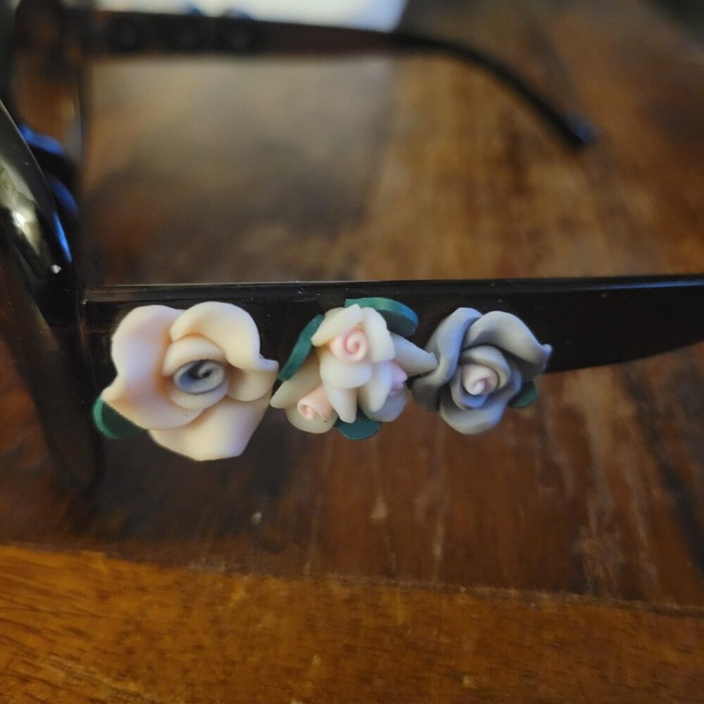 Designer Women's Sunglasses Hand-applied 3D Resin floral embellishments UV Pro - Picture 7 of 8